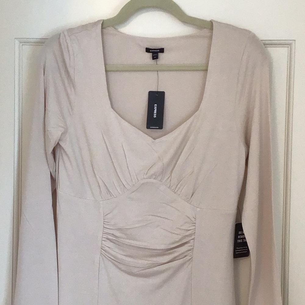 Express Sweetheart Neckline Ruched Midi Dress